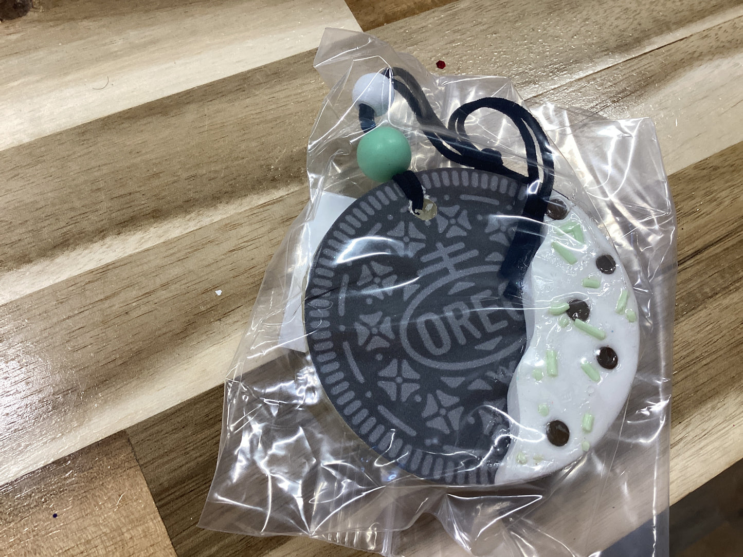 Mint Oreo cookie Freshie